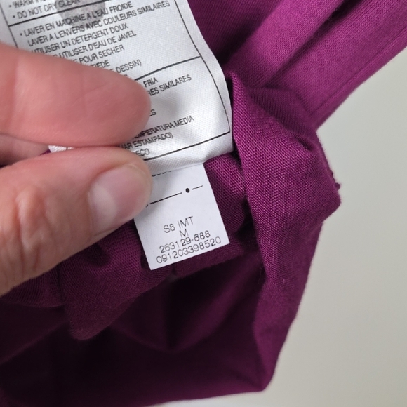 Vintage Nike Sportswear Magenta Top – Women’s Medium (Made in Turkey) - Picture 7 of 10